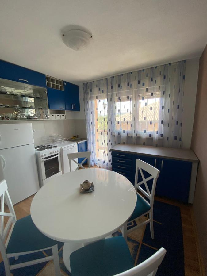 Апартаменты Apartman “Iva” Drvar Экстерьер фото